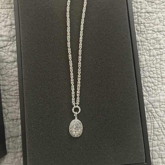 Chic Silver Chain Necklace - Picture 3 of 3